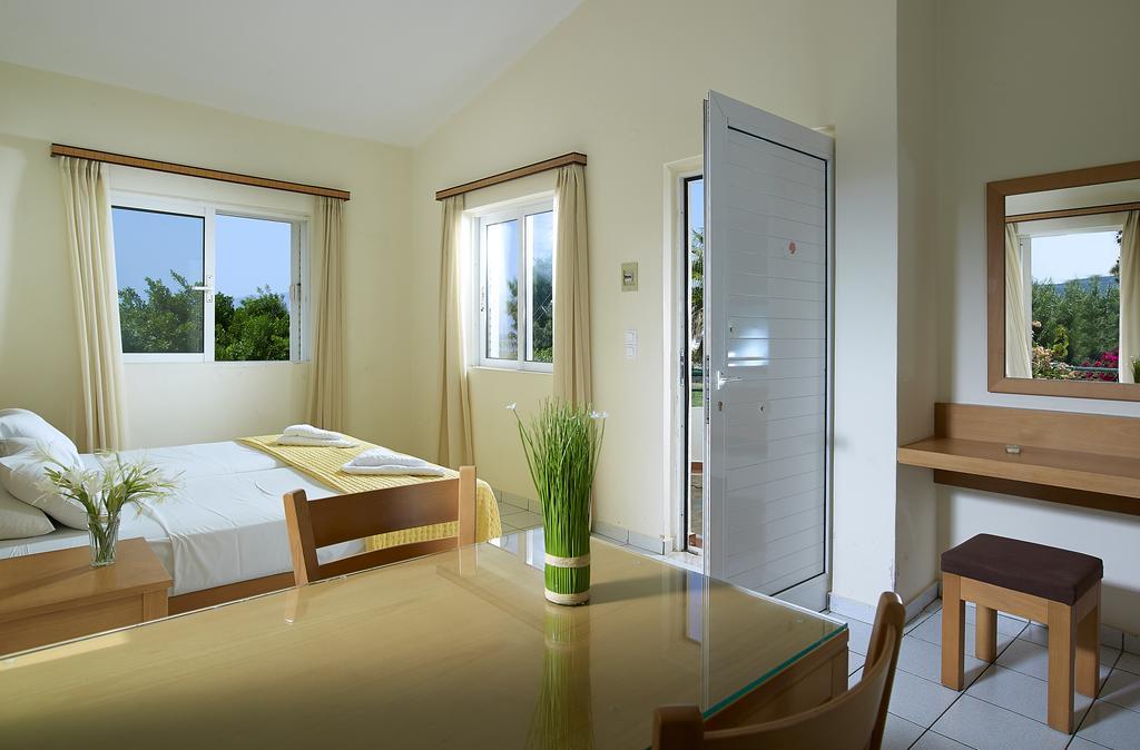Mousses Apartments & Studios Kíssamos Екстериор снимка